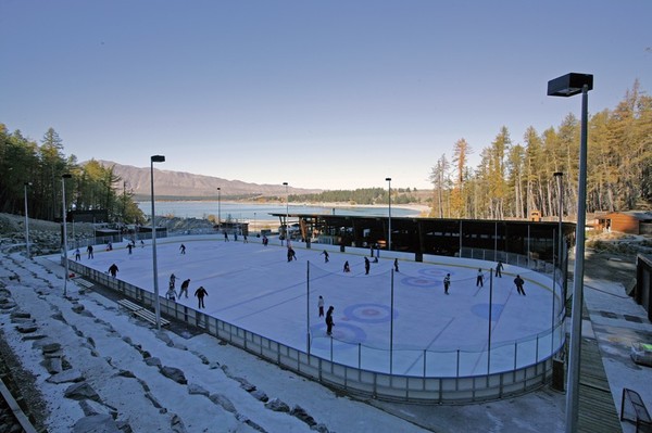 Ice skating rink